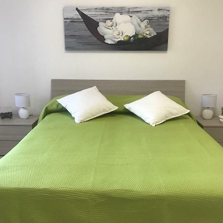 גיארדיני נאקסוס Baia Taormina Apartment מראה חיצוני תמונה